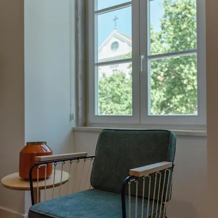 Trindade 19 - 1c Fernao Pires Lisbon